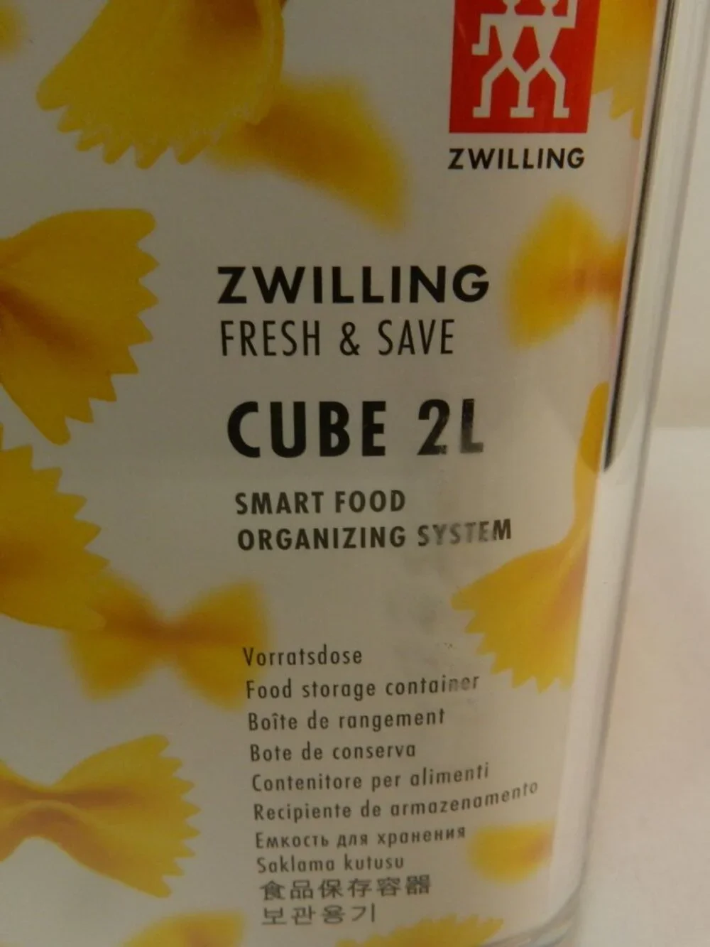 ZWILLING Fresh & Save Cube 2 L Box Airtight Dry Food Storage Container NEW